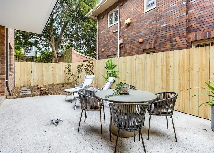 Kahlo Bondi - Luxury Escape - 2 Bedroom Furnished Apartments