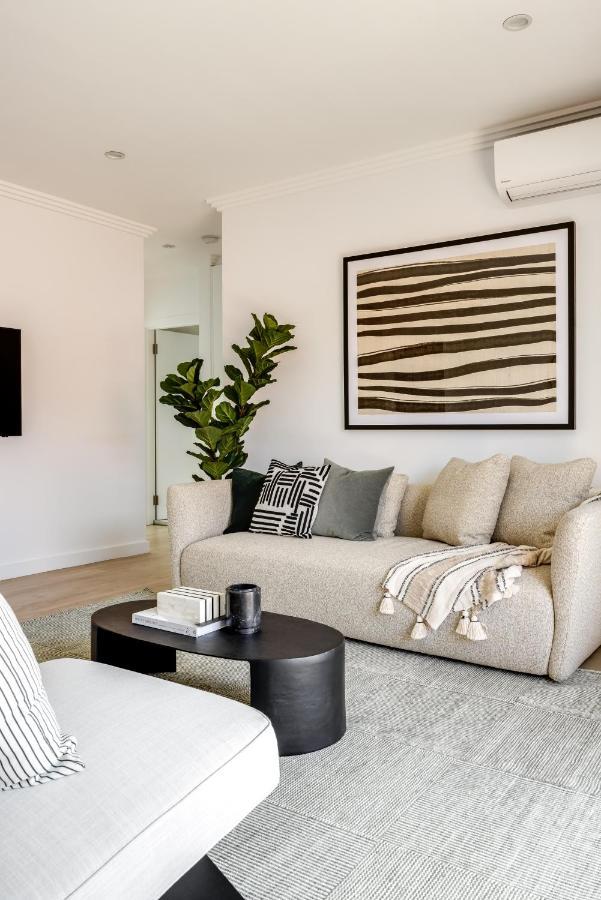 Kahlo Bondi - Luxury Escape - 2 Bedroom Furnished Sydney